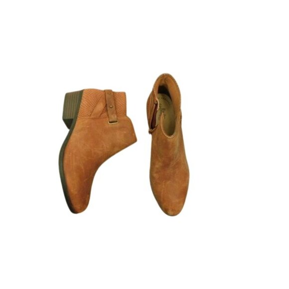 Clarks Size 8.5 Brown Leather Ankle Boots NEW - Picture 1 of 4